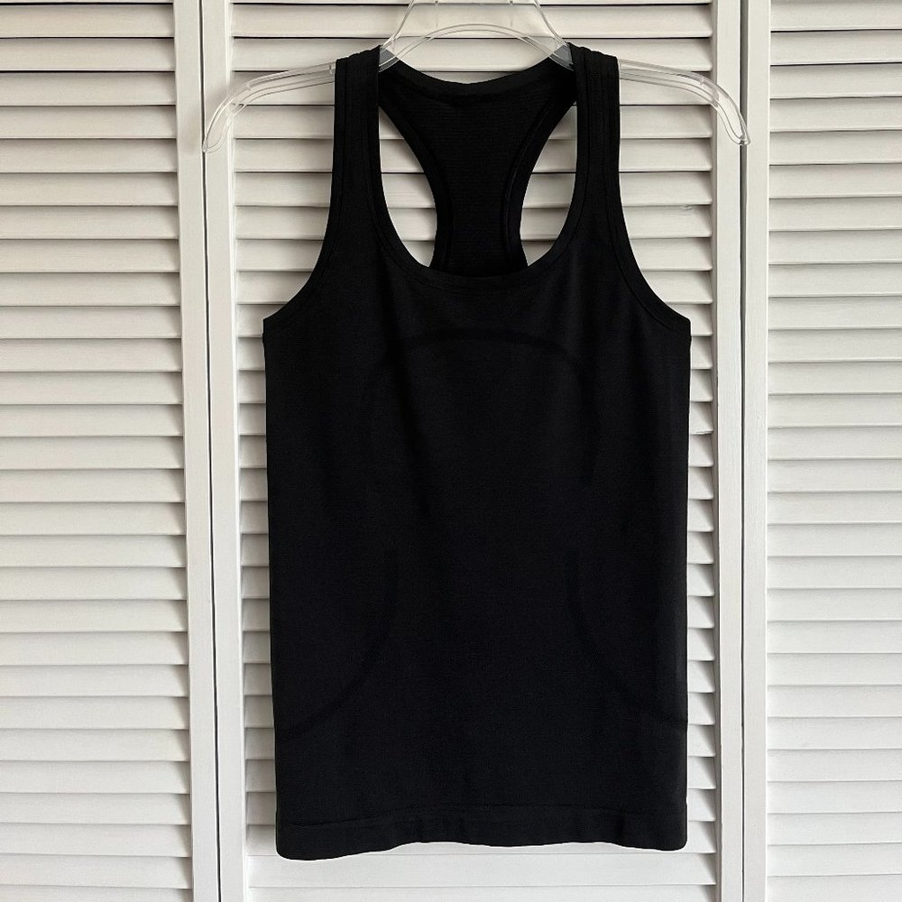 Lululemon Swiftly Tech Racerback Tank Top 2.0 Black size 4